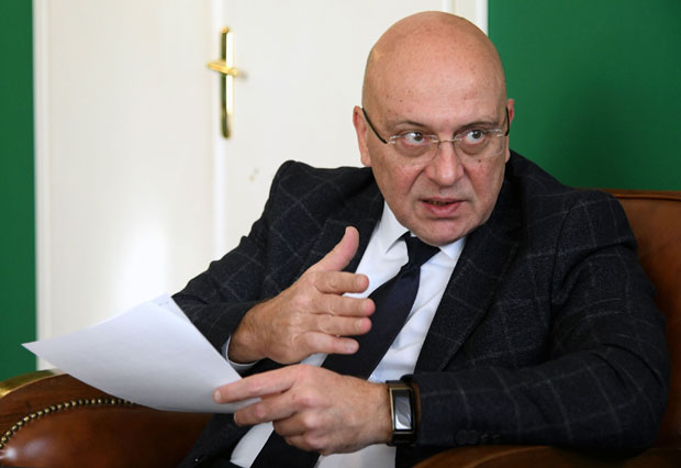 Владан Вукосављевић: На корак смо до повратка листа Мирослављевог јеванђеља