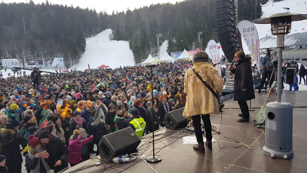 На Бјелашници спектакуларан концерт Бијелог дугмета (ФОТО - ВИДЕО)