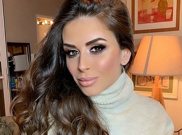 Ана Севић се похвалила веома скупим поклоном (ФОТО)