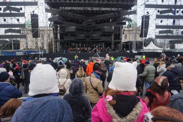 Концерт класичне музике испред Народне скупштине