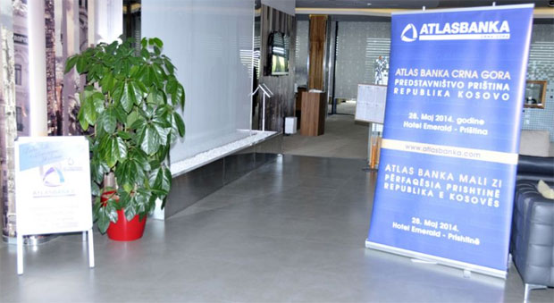 ПОСЛЕ ИЗБИЈАНЈА АФЕРЕ У АТЛАС БАНЦИ У ПОДГОРИЦИ: Ухапшени на слободи, тражи се Кнежевић