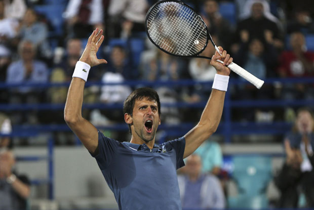 ЂОКОВИЋ ТЕШКО ПРЕГРМЕО МАРТОНА: Новак после велике борбе савладао сјајног Мађара Фучевича