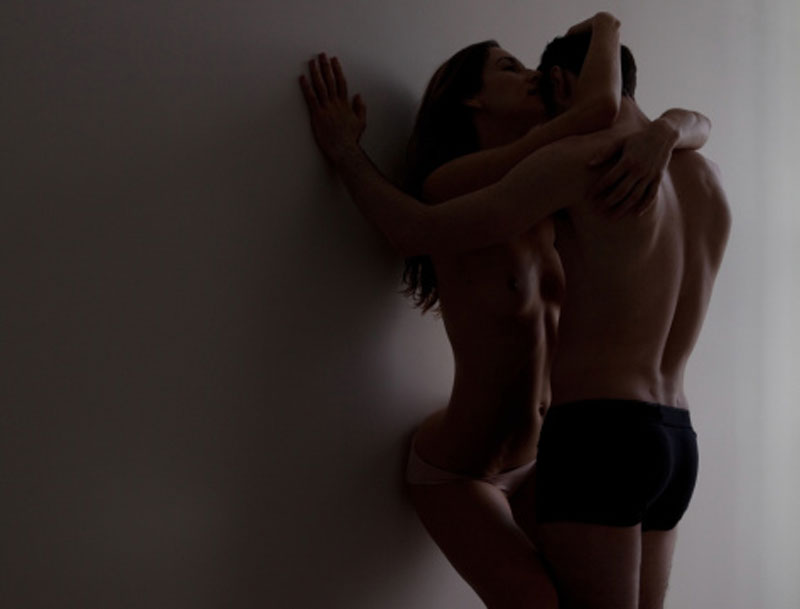 Ситнице их одају: Мушкарци који су добри у кревету, раде ОВИХ 5 ствари