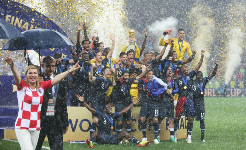 РЕПРЕЗЕНТАТИВАЦ ФРАНЦУСКЕ ОТКРИВА ДЕТАЉЕ СА ФИНАЛА СП: Колинди се свиђају моји бркови