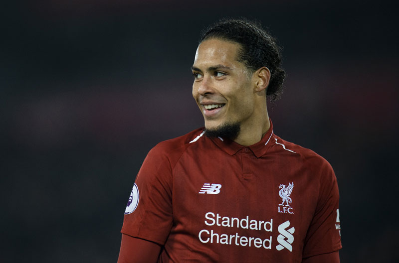 Ливерпул још не планира нови уговор за Ван Дајка