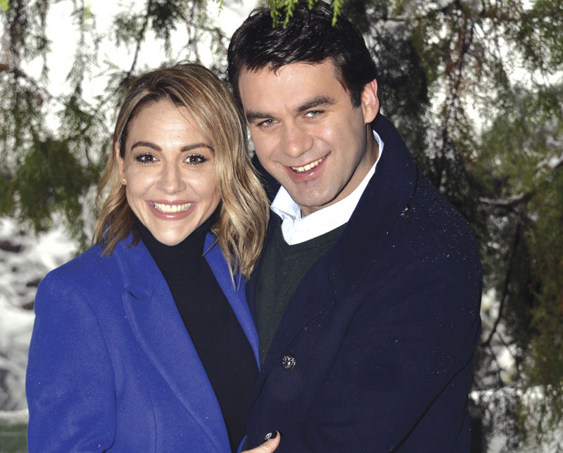 СЕРИЈА „ШИФРА ДЕСПОТ“: Љубав стигла на Божић!