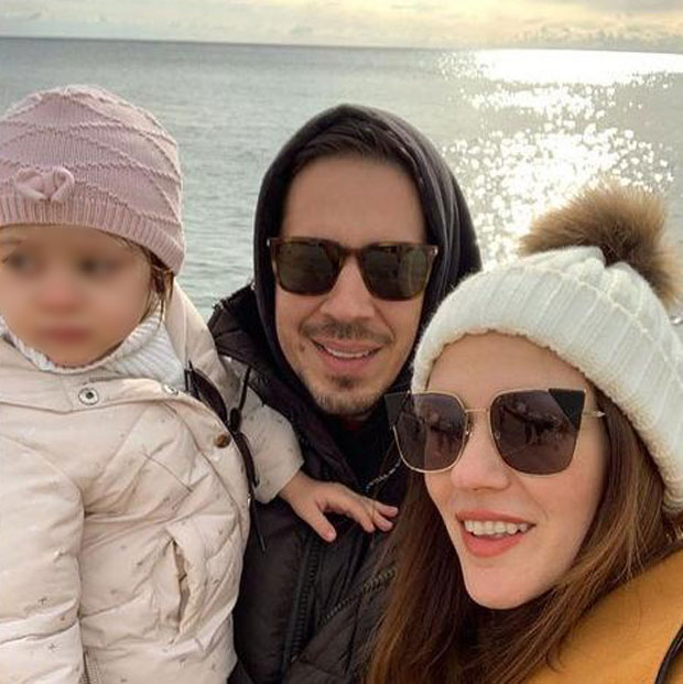 МОРСКА УЖИВАНЦИЈА: Никола Роквић са породицом празнике проводи у Будви