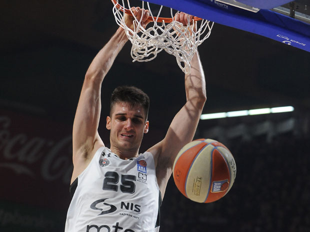 Партизан дочекује старог дужника Морнар из Бара