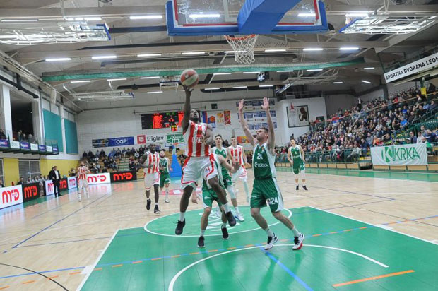 ЗВЕЗДА ПРЕГАЗИЛА КРКУ: Фењераш немоћан против лидера АБА лиге 