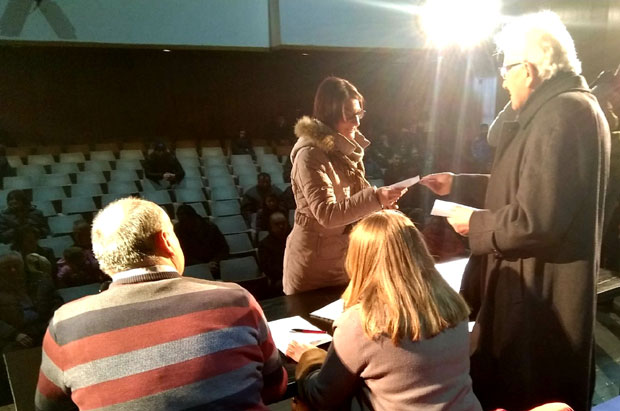 СТАРА РАШКА ОБРАДОВАЛА СИРОМАШНЕ МАЛИШАНЕ: Срећа за 9.000 деце