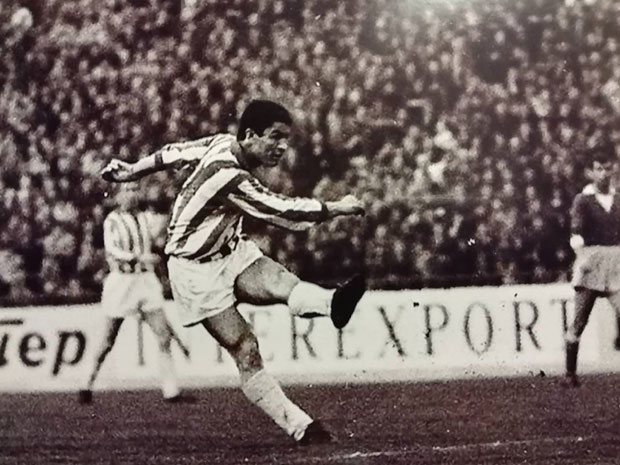 Караси: Шекију сам пред сваки тренинг чистио копачке; Маравић: Био је популаран као данас Ђоковић