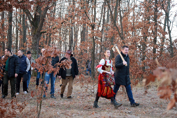 Данас је Бадњи дан