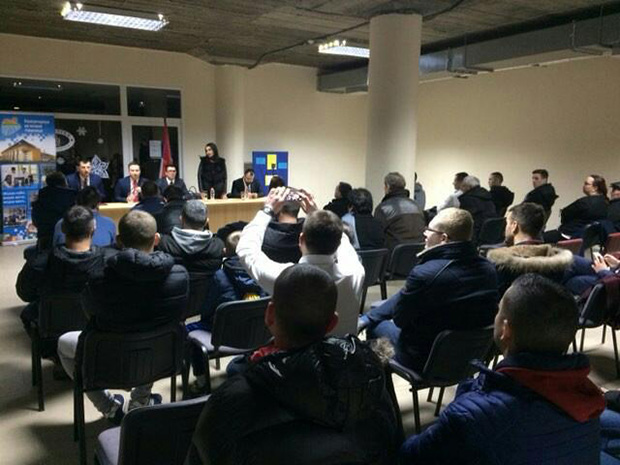 ЛЕШНИЧАНИ ПОМАЖУ СРБЕ НА КОСМЕТУ: И пажња и помоћ