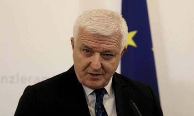 МИХАИЛО ИНСИСТИРА: Црква на Румији, та лимена осматрачница, мора да се руши