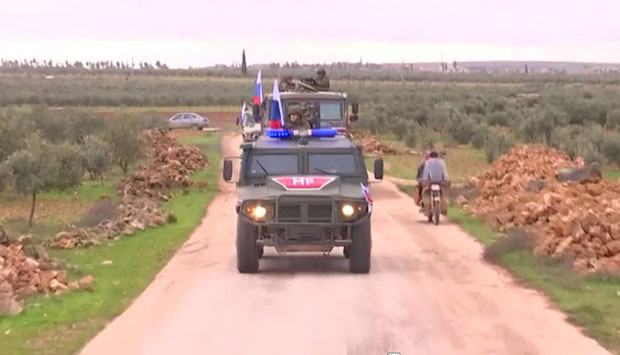 РУСКЕ ЗАСТАВЕ ОКО МАНБИЏА: Патрола ушла у курдску област, грађани изашли на путеве (ВИДЕО)