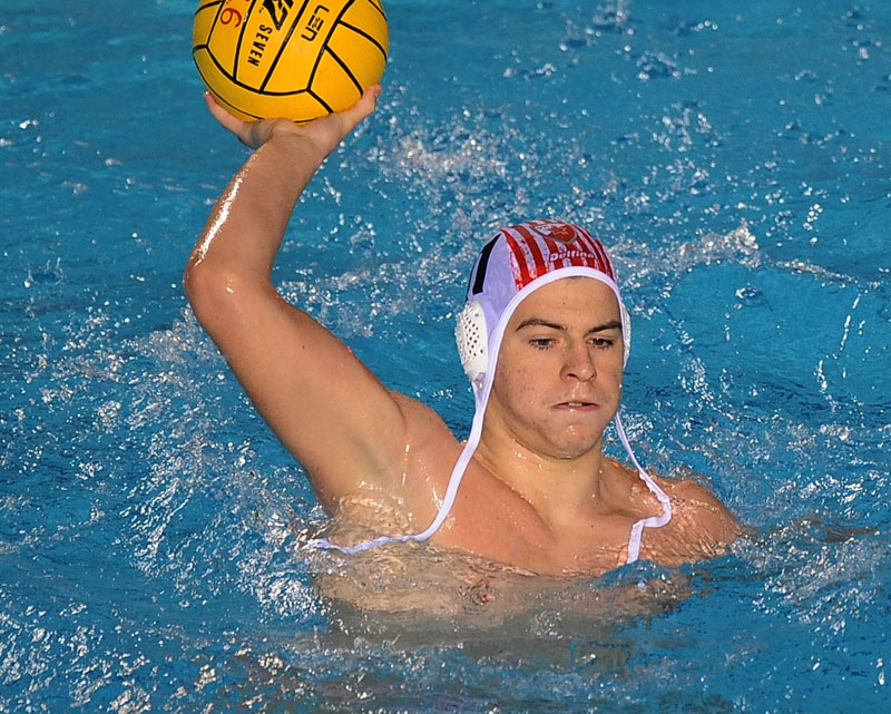 ЗВЕЗДА ЧЕКА МИТРОВИЋА И ЈАКШИЋА: Лепо је када дођеш кући на Божић и играш