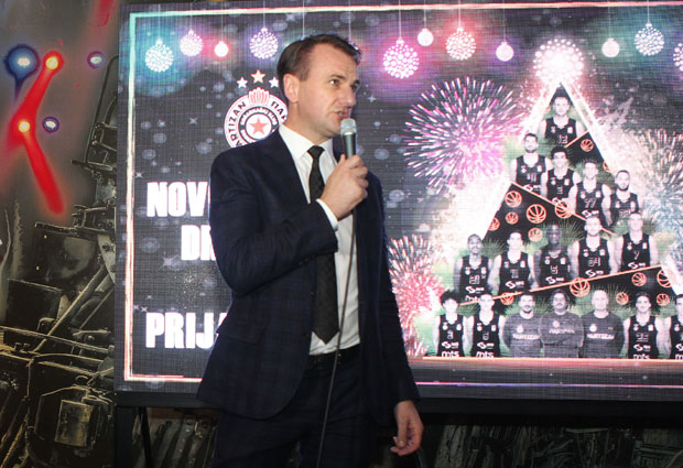 МИЈАИЛОВИЋ ОДГОВОРИО БАРАНИМА: У одлуци све пише, чему притисци? 