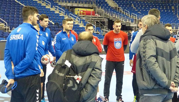 ИЛИ ЈЕСМО ИЛИ НИСМО: Рукометаши Србије против Русије започињу СП