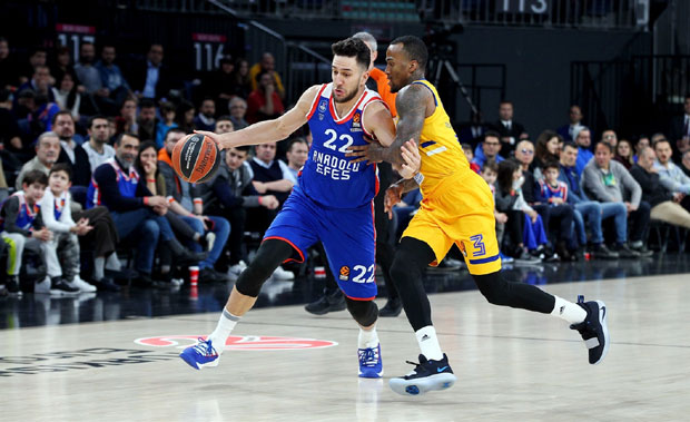 ЕЛ: Мицић водио Ефес до победе против Химкија, Фенербахче савладао Жалгирис, Реалу дерби