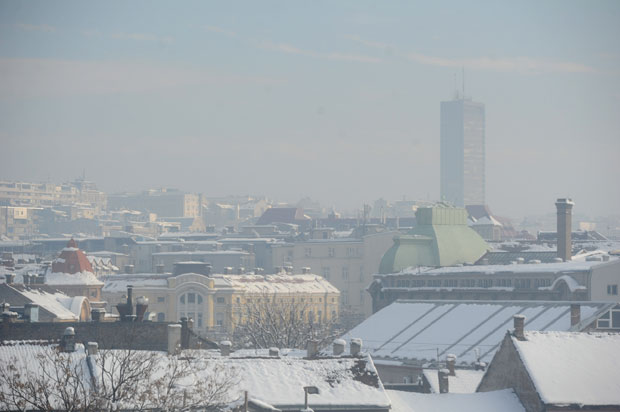 Загађен ваздух: Критично преко Саве и oкo центра