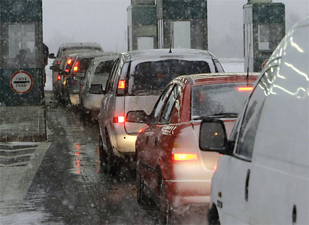 ЗАПИСИ ИЗ ПАРИЗА: Граница