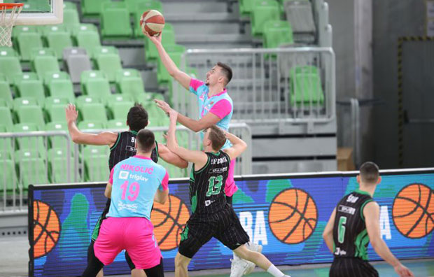 АБА: Мега пала у Љубљани, Морнар славио у Бару