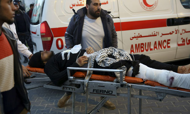 ОД РАНА ЗАДОБИЈЕНИХ ТОКОМ ПРОТЕСТА: Четрнаестогодишњак преминуо после рањавања у главу бојевом муницијом