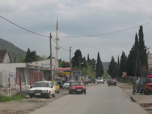 Еди Рама кроји вољу у Црној Гори?