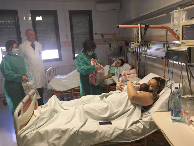 Дарови новосадским бебама на Мали Божић