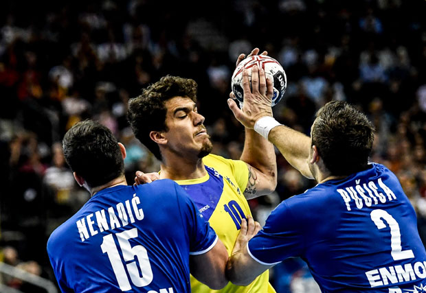 Илић: Нећемо се тек тако предати; Милосављев: Од сјаја до очаја