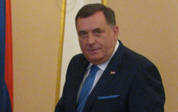 Додик: НАТО је на страни српских непријатеља, није неутралан 