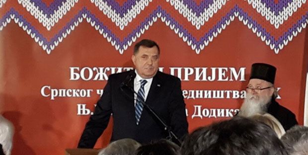 ДОДИК ОРГАНИЗОВАО БОЖИЋНИ ПРИЈЕМ: БиХ да гради европски пут! (ФОТО)