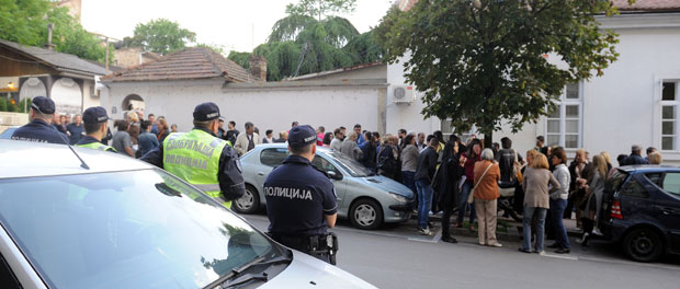 Против буке тек за три године