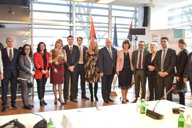 Делегација руских универзитета са градоначелником Новог Сада и ректором Универзитета у Новом Саду
