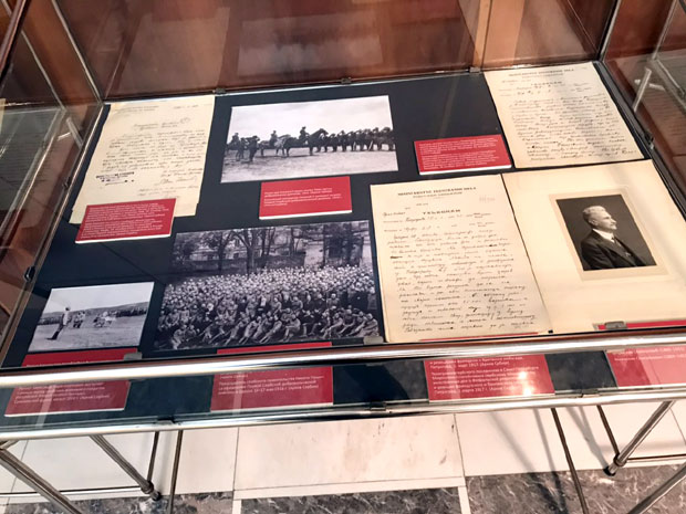 Погледајте које ће документе Вучић показати Путину