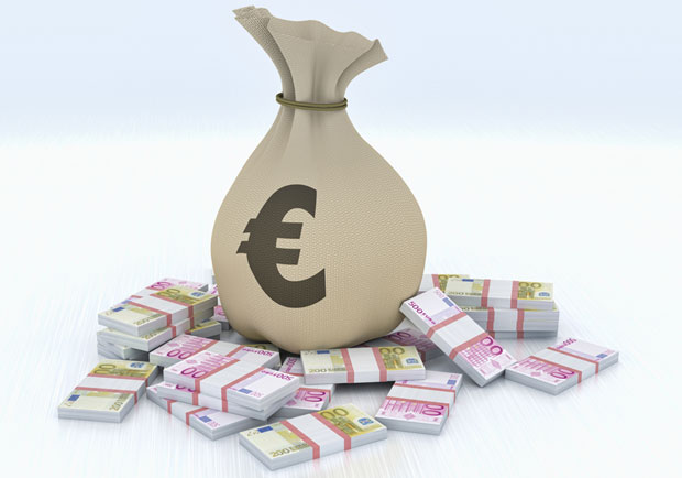 Међународна криминална група у две банке у Македонији украла око два милиона евра