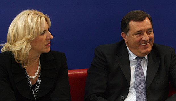 Велики ослонац за Српску