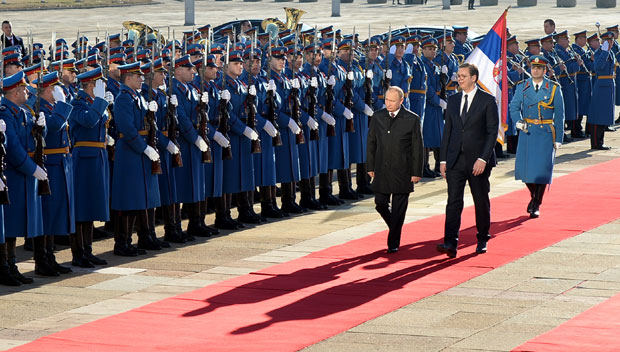 ГАРДИСТА КОЈИ ЈЕ ПОЗДРАВИО ПУТИНА И ВУЧИЋА: Ово је мој последњи рапорт пред председницима