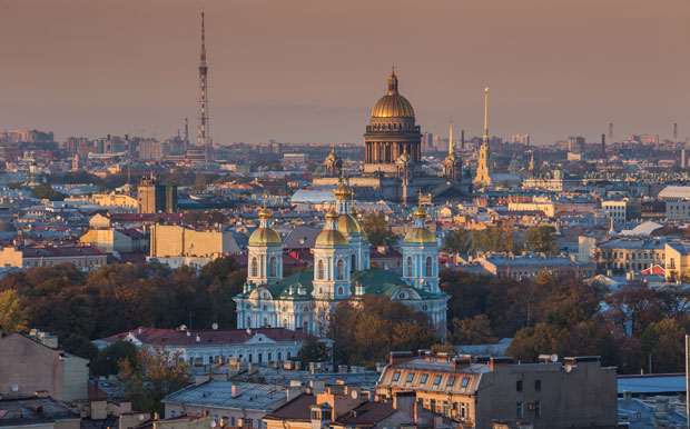 ЕСТОНСКИ НОВИНАР ИМА ПЛАН КАКО ОБУЗДАТИ МОСКВУ : Уништити Санкт Петербург