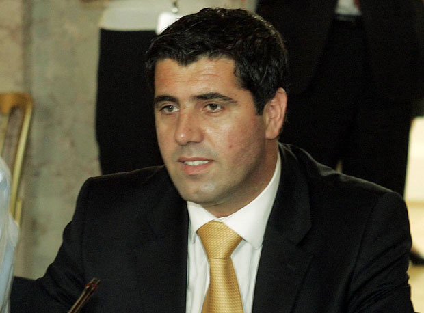 ОПОЗИЦИОНАР ИЗ ПРИШТИНЕ УВЕРЕН: Харадинај пада заједно са таксама
