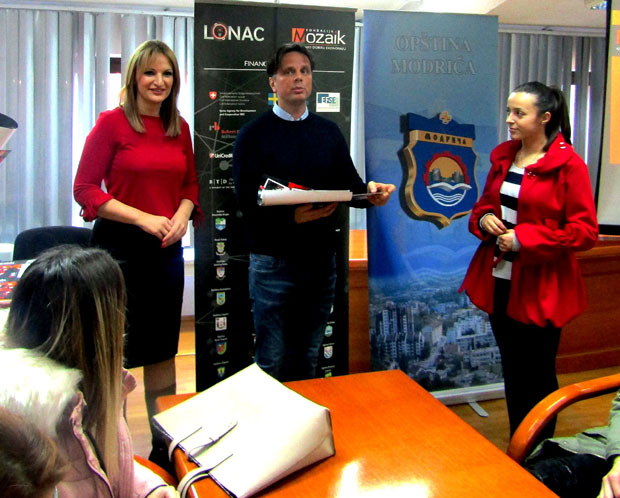 Модрича: Игралиште пуно дечје радости 