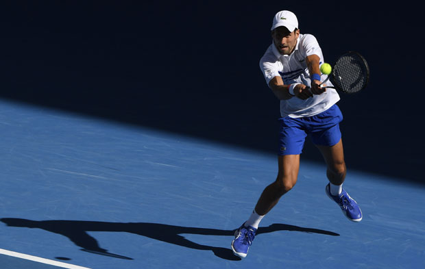 СПРЕМАН САМ И ЗА МАРАТОН: Ђоковић данас у осмини финала Аустралијан опена игра са Русом Медведевом