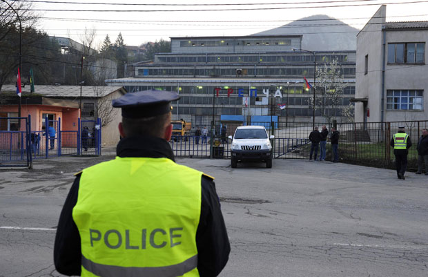 КРАЈ ДРАМЕ У ТРЕПЧИ: Спасени сви рудари из рудника (ФОТО/ВИДЕО)
