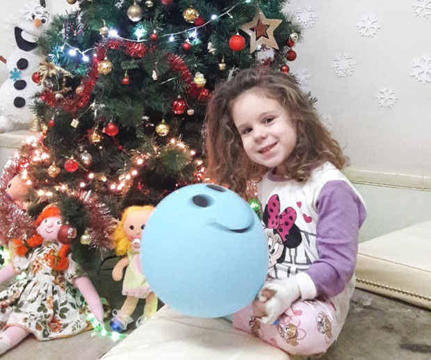 СРБИЈО ПОМОЗИ: Битка за Милин живот, и деца дају за другарицу