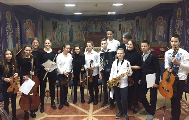 Светосавка академија у храму на Вуковом имању