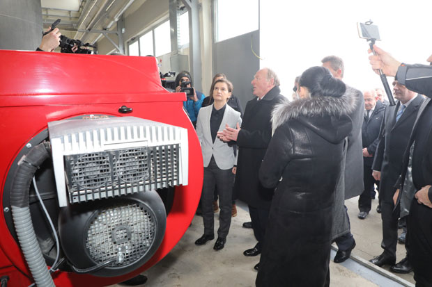 Премијерка обишла нову топлану у Сенти, грејање за 4.000 домаћинстава
