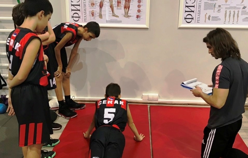 КК Церак организовао бесплатан кошаркашки камп за дечаке и девојчице