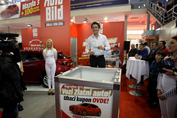 ПРВИ СРБИН НА ЛЕГЕНДАРНОЈ АУТОМОБИЛСКОЈ ТРЦИ: Павловић вози у Дејтони