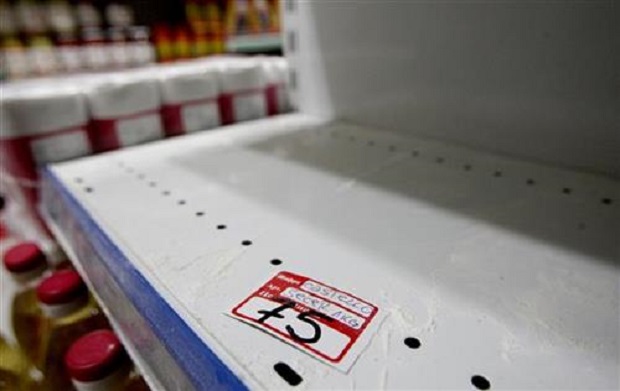 ТЕШКА ОПТУЖБА ИЗ ПРИШТИНЕ: Србија грађане КиМ тровала храном, зато су уведене таксе