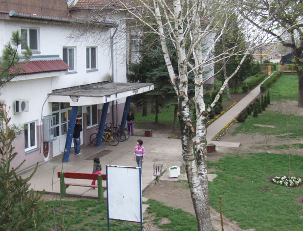 Сомбор: Малолетни штићеник обљубио три године млађег дечака?